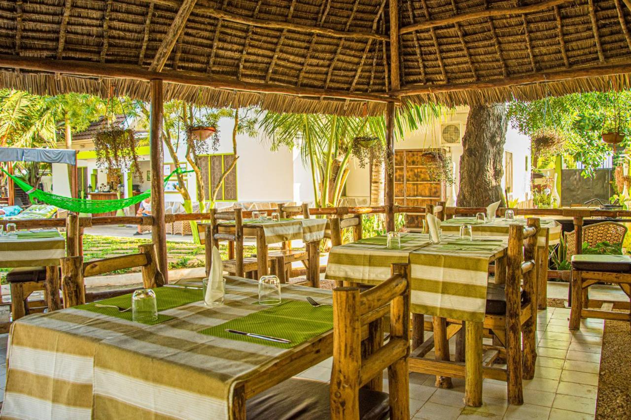 Green'S Hostel Nungwi Esterno foto